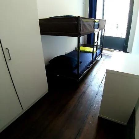 Theorynomad Al Hostel Coimbra